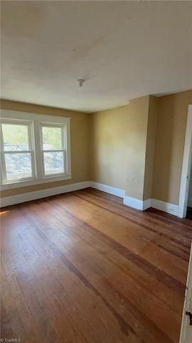 1300 Sloan Street, Greensboro, NC 27401