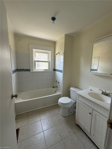 1300 Sloan Street, Greensboro, NC 27401