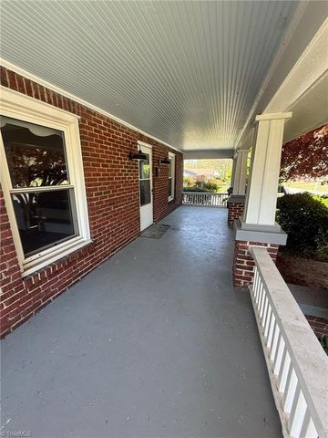 1300 Sloan Street, Greensboro, NC 27401