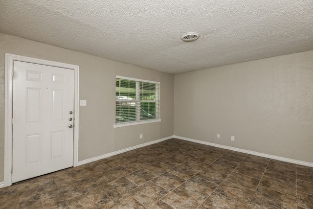 405 S Judd Street, White Settlement, TX 76108