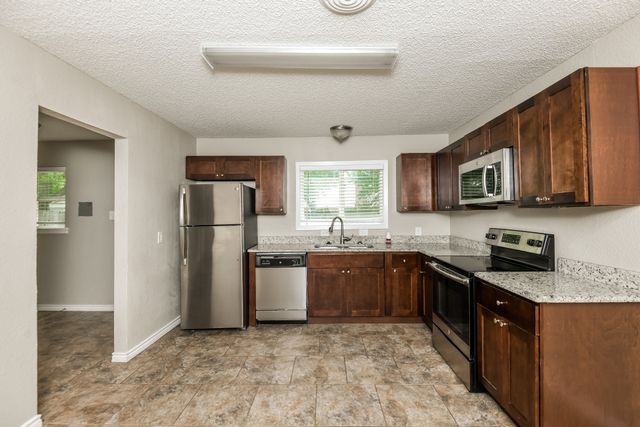 405 S Judd Street, White Settlement, TX 76108