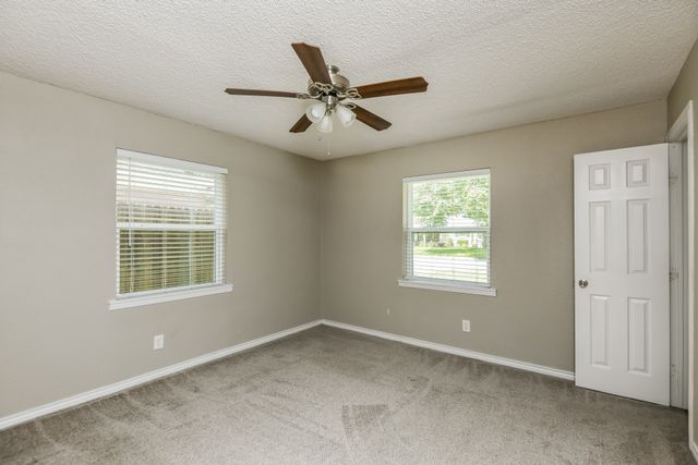 405 S Judd Street, White Settlement, TX 76108