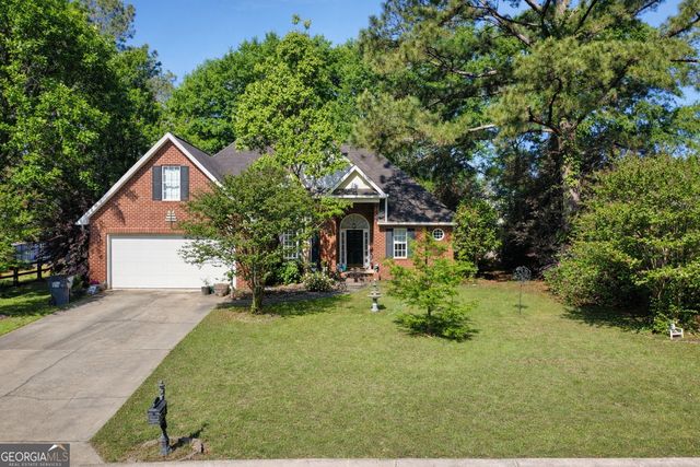 109 Quinelle Drive, Perry, GA 31069