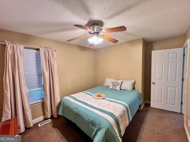 109 Quinelle Drive, Perry, GA 31069