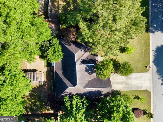 109 Quinelle Drive, Perry, GA 31069