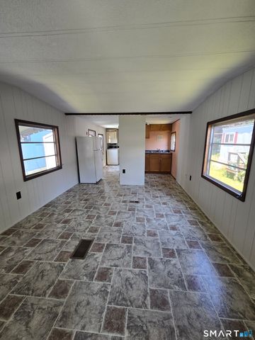 3 Sunny Acres, Wallingford, CT 06492