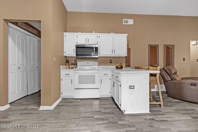 1748 Thomas Street, Horn Lake, MS 38637