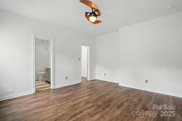 2723 Craddock Avenue, Charlotte, NC 28208