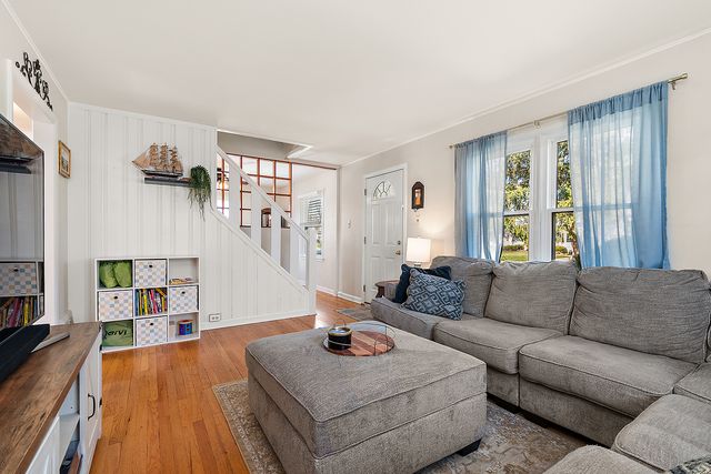 6613 Glenview Drive, Tinley Park, IL 60477