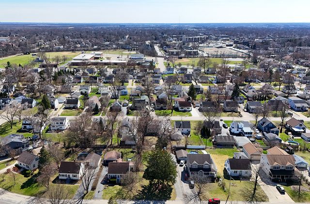 6613 Glenview Drive, Tinley Park, IL 60477