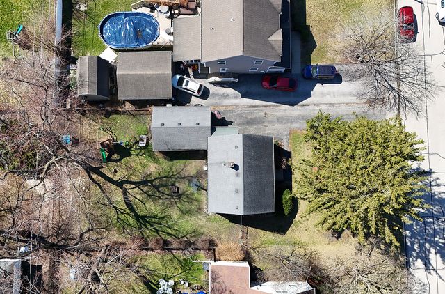 6613 Glenview Drive, Tinley Park, IL 60477