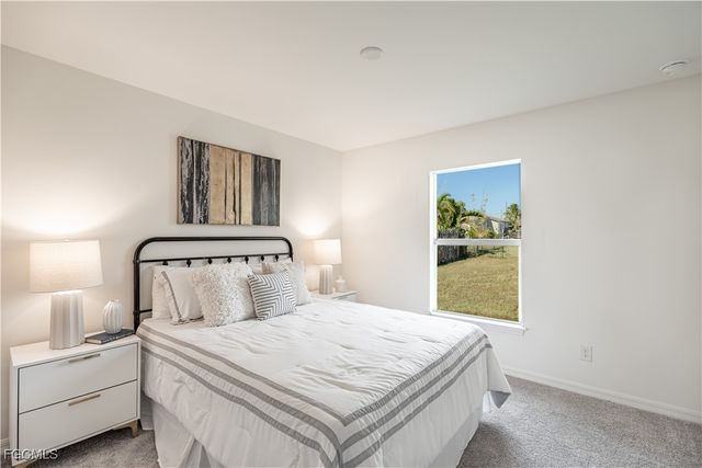 202 SE 1st PL, Cape Coral, FL 33990