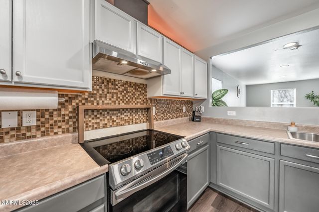 7447 Findhorn Drive, Reno, NV 89506