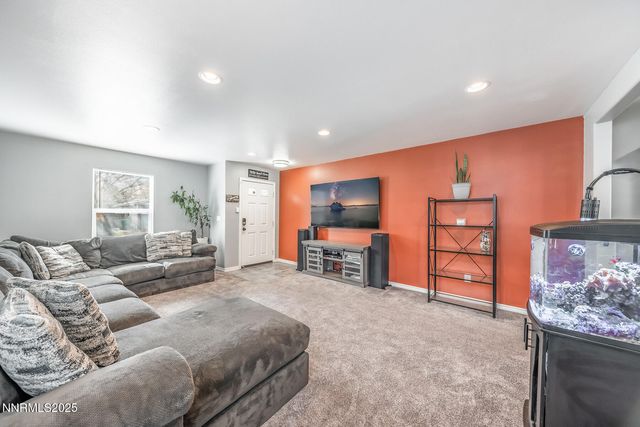 7447 Findhorn Drive, Reno, NV 89506