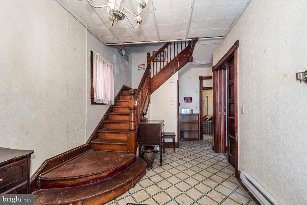 4213 CONNECTICUT, Baltimore, MD 21229