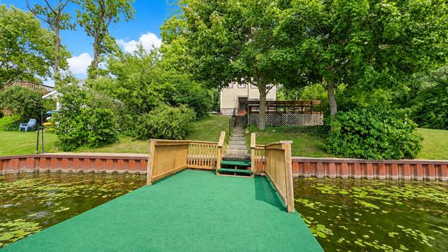 1600 Mull Road, Manchester Twp, MI 49287