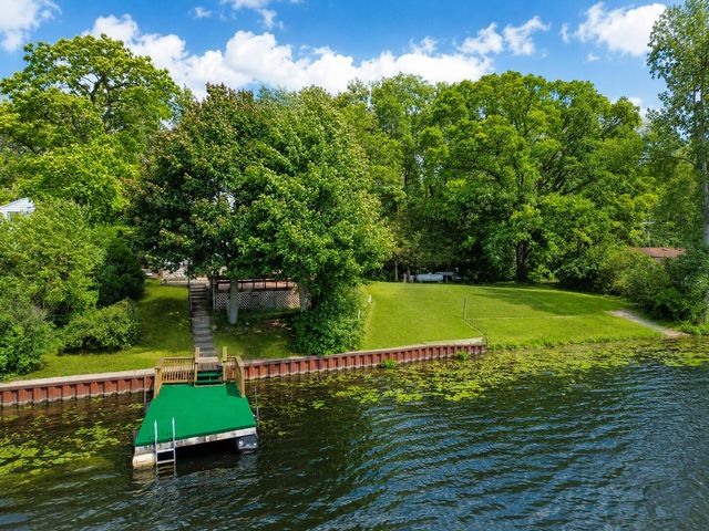 1600 Mull Road, Manchester Twp, MI 49287