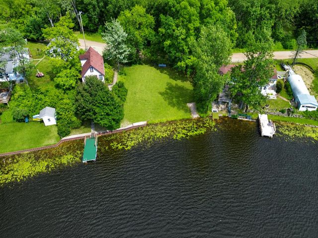 1600 Mull Road, Manchester Twp, MI 49287