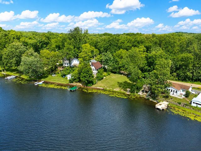 1600 Mull Road, Manchester Twp, MI 49287