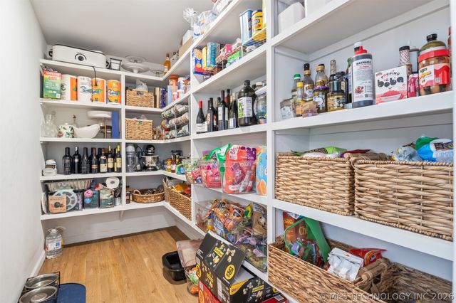 501 E 127th Place S, Jenks, OK 74037