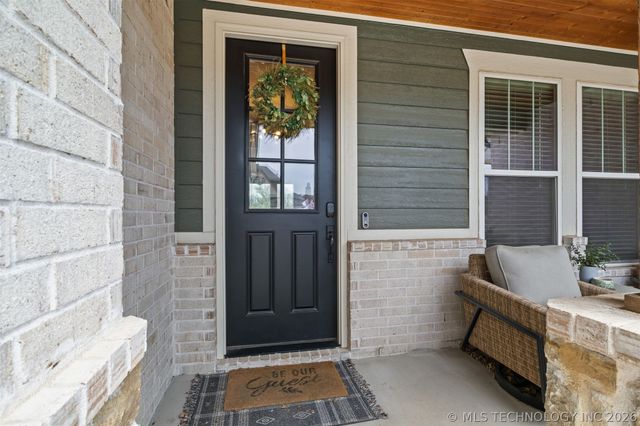 501 E 127th Place S, Jenks, OK 74037