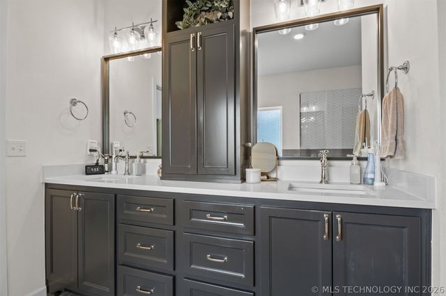 501 E 127th Place S, Jenks, OK 74037