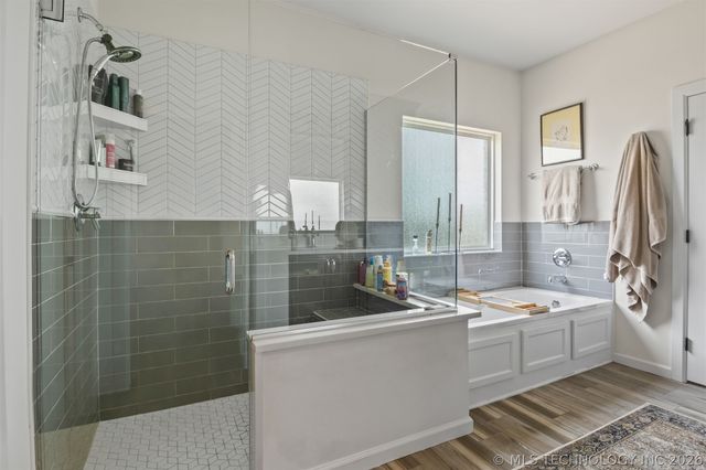 501 E 127th Place S, Jenks, OK 74037