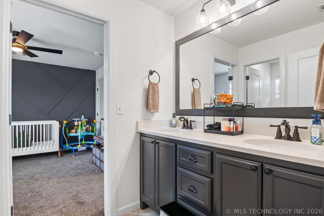 501 E 127th Place S, Jenks, OK 74037