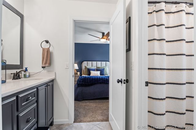 501 E 127th Place S, Jenks, OK 74037