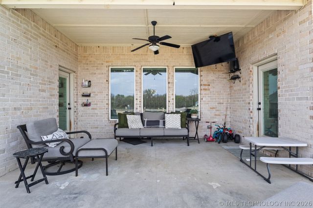 501 E 127th Place S, Jenks, OK 74037