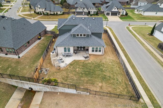 501 E 127th Place S, Jenks, OK 74037