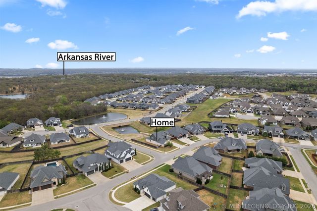 501 E 127th Place S, Jenks, OK 74037