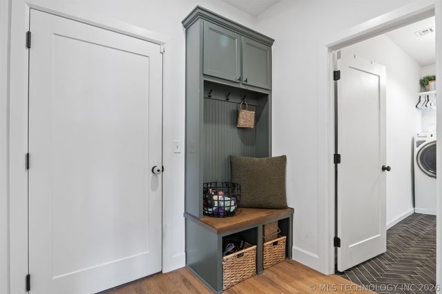 501 E 127th Place S, Jenks, OK 74037