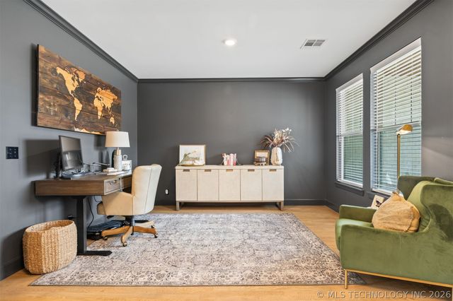 501 E 127th Place S, Jenks, OK 74037