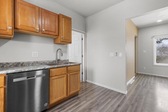 2206 ASHLAND STREET, Oshkosh, WI 54901