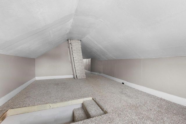 2206 ASHLAND STREET, Oshkosh, WI 54901