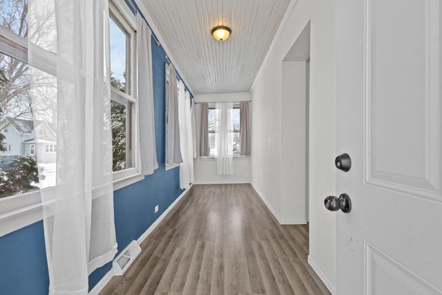 2206 ASHLAND STREET, Oshkosh, WI 54901