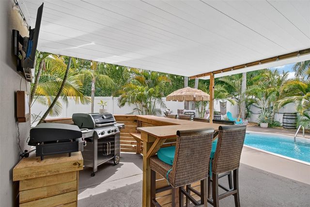 2221 COLONIAL DRIVE, Dunedin, FL 34698
