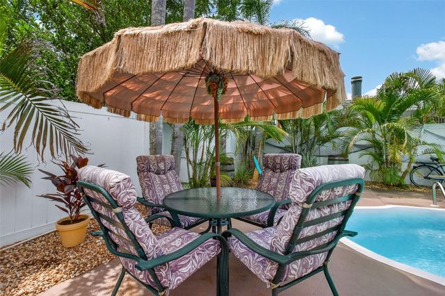 2221 COLONIAL DRIVE, Dunedin, FL 34698