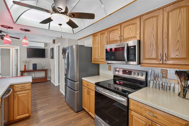 2221 COLONIAL DRIVE, Dunedin, FL 34698