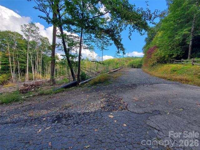Lot 28 Parkwood Hill Road, Spruce Pine, NC 28777