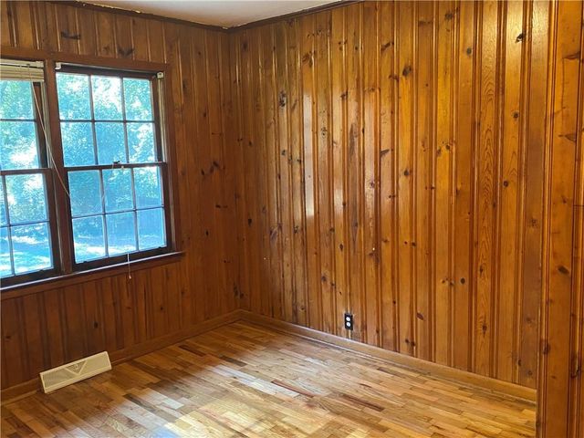 121 Foster W Avenue, Dallas, GA 30132