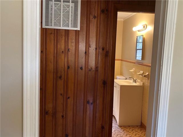 121 Foster W Avenue, Dallas, GA 30132