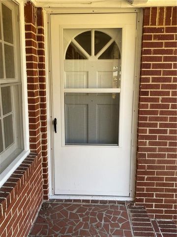 121 Foster W Avenue, Dallas, GA 30132