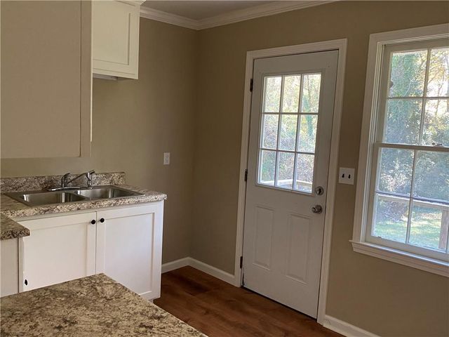 121 Foster W Avenue, Dallas, GA 30132