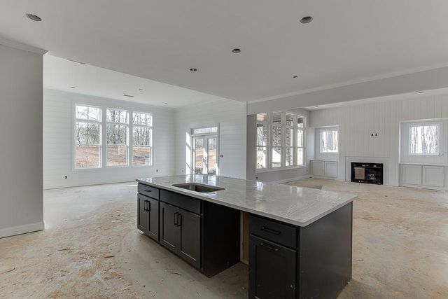 8165 Heardsville Court, Cumming, GA 30028