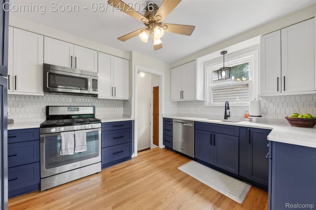 13953 Marion, Redford Charter Township, MI 48239