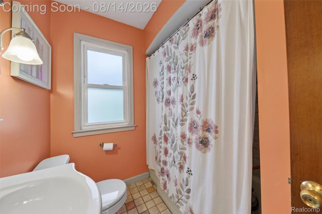 13953 Marion, Redford Charter Township, MI 48239