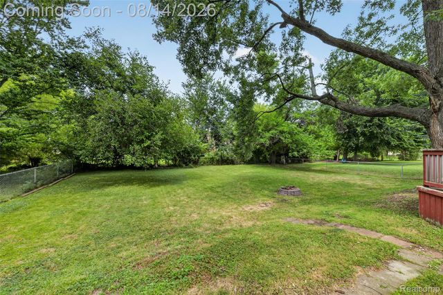 13953 Marion, Redford Charter Township, MI 48239