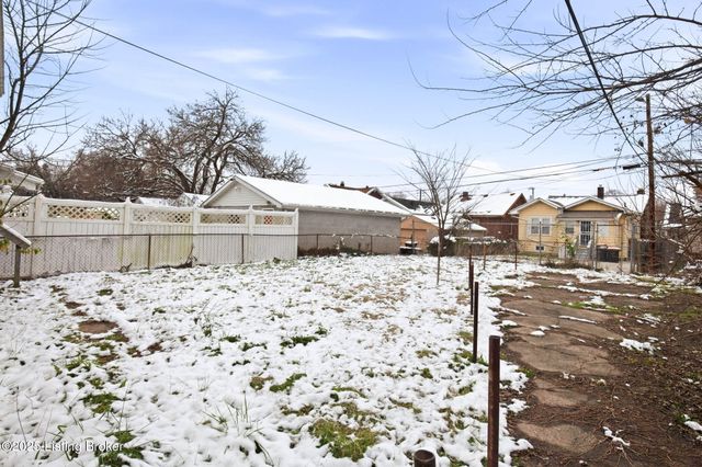 236 S 42nd St, Louisville, KY 40212